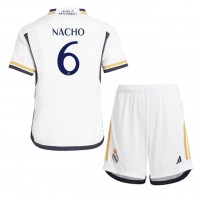 Real Madrid Nacho #6 Heimtrikotsatz Kinder 2023-24 Kurzarm (+ Kurze Hosen)